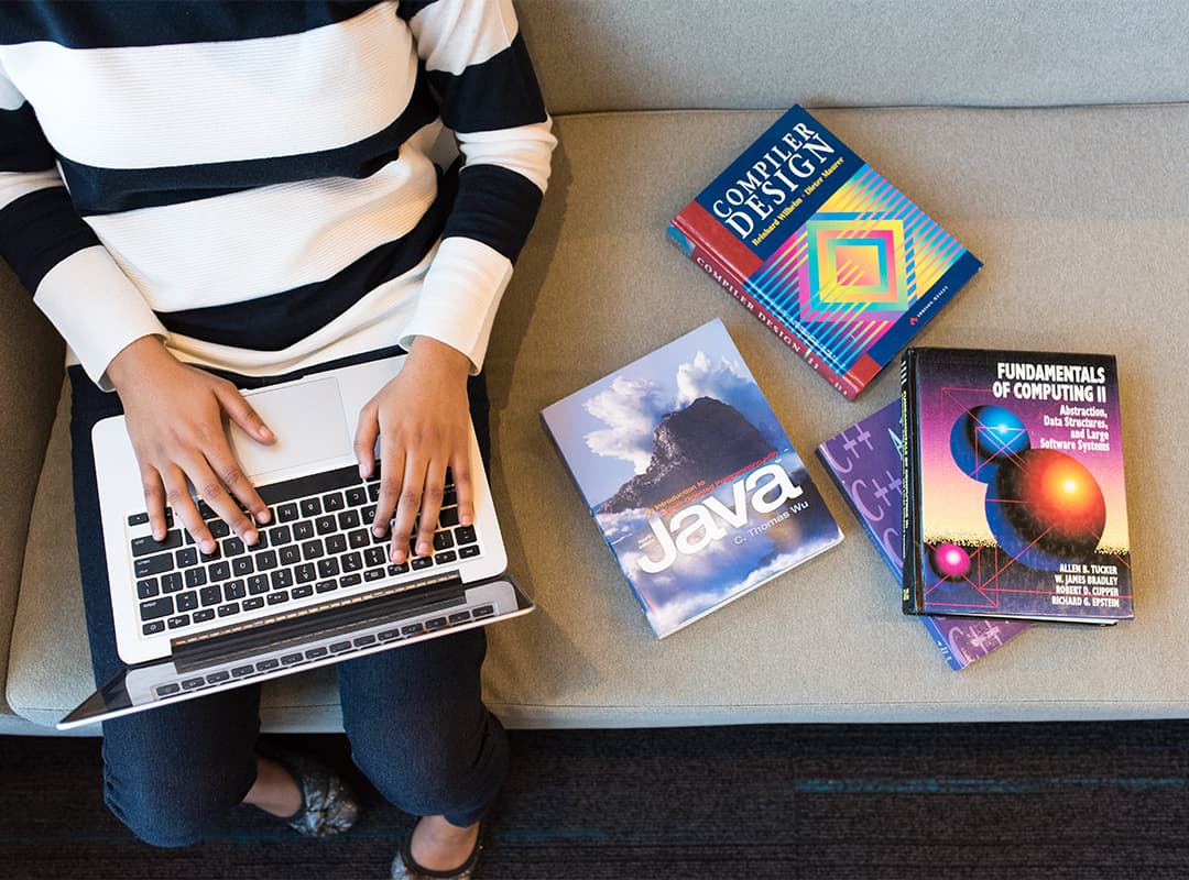 laptop-books